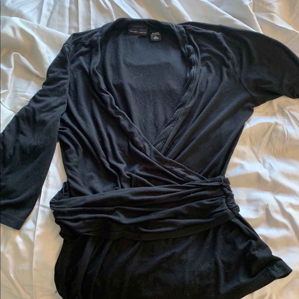 Long sleeve v-neck top, attached waist wrap